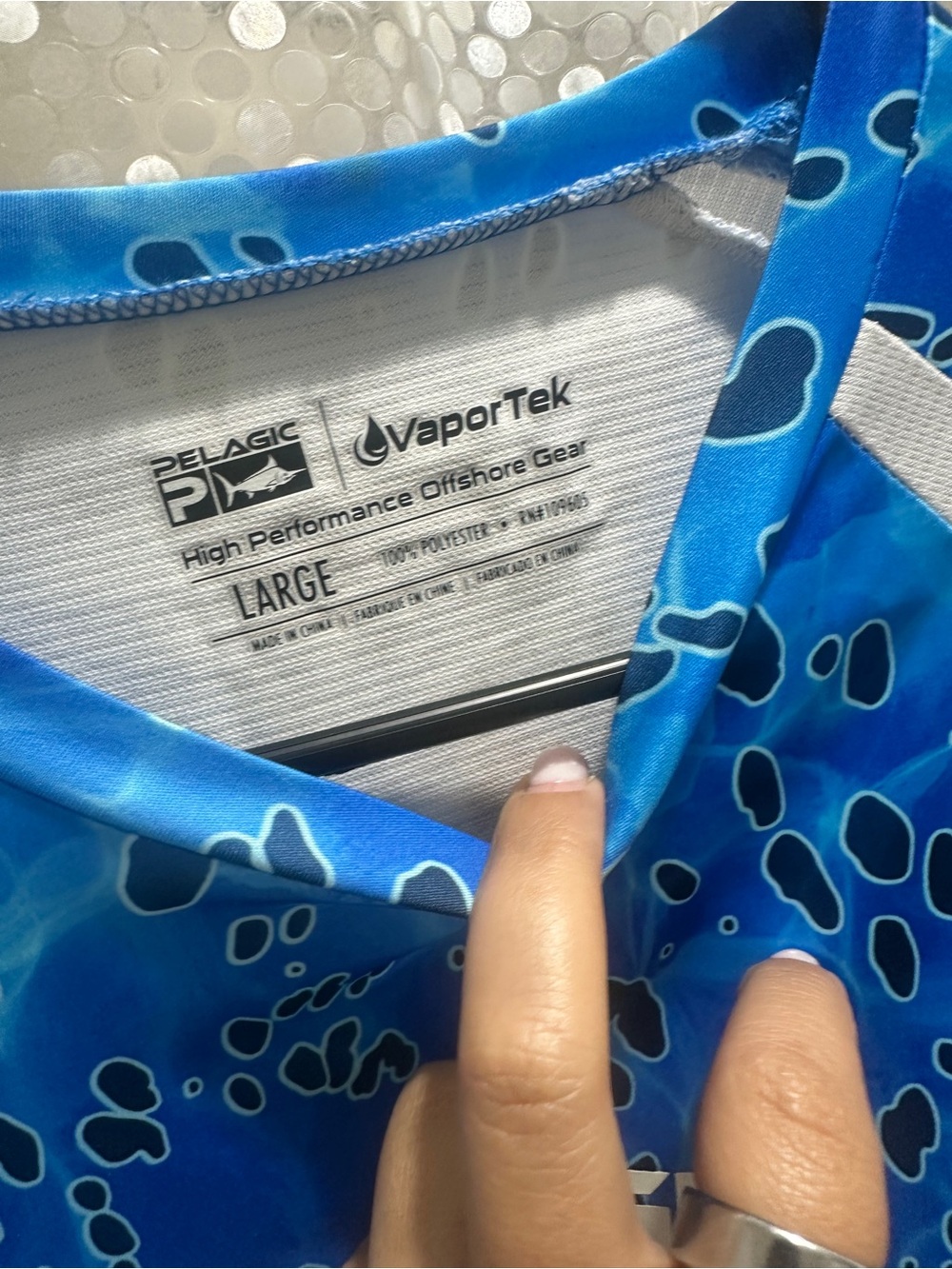 Pelagic Men's Blue & White Long Sleeve Rash Guard - Picture 4 of 5